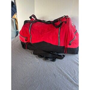 Vintage Marlboro Unlimited Red Duffel Bag/Backpack Combo